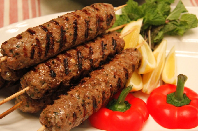 Lulia-kebab: madlavningens hemmeligheder