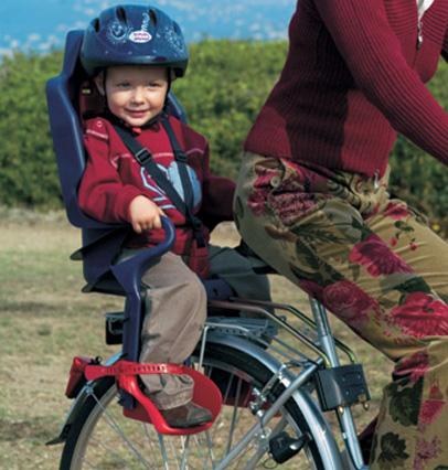 At ride med barnet på en cykel er nemt